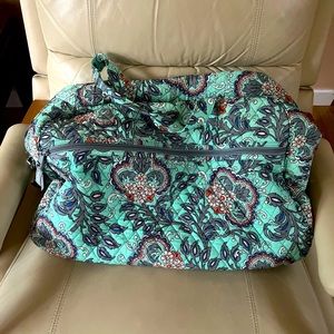 Vera Bradley Travel bag